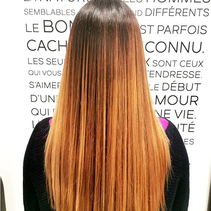 Long smoothed hair with copper tones