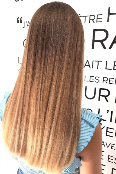 Smooth long ombré hair