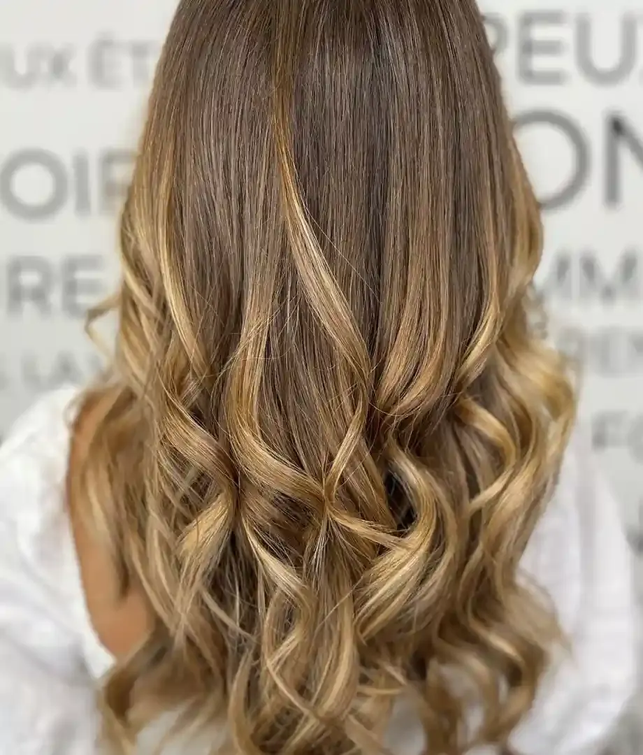 Golden blonde foilyage